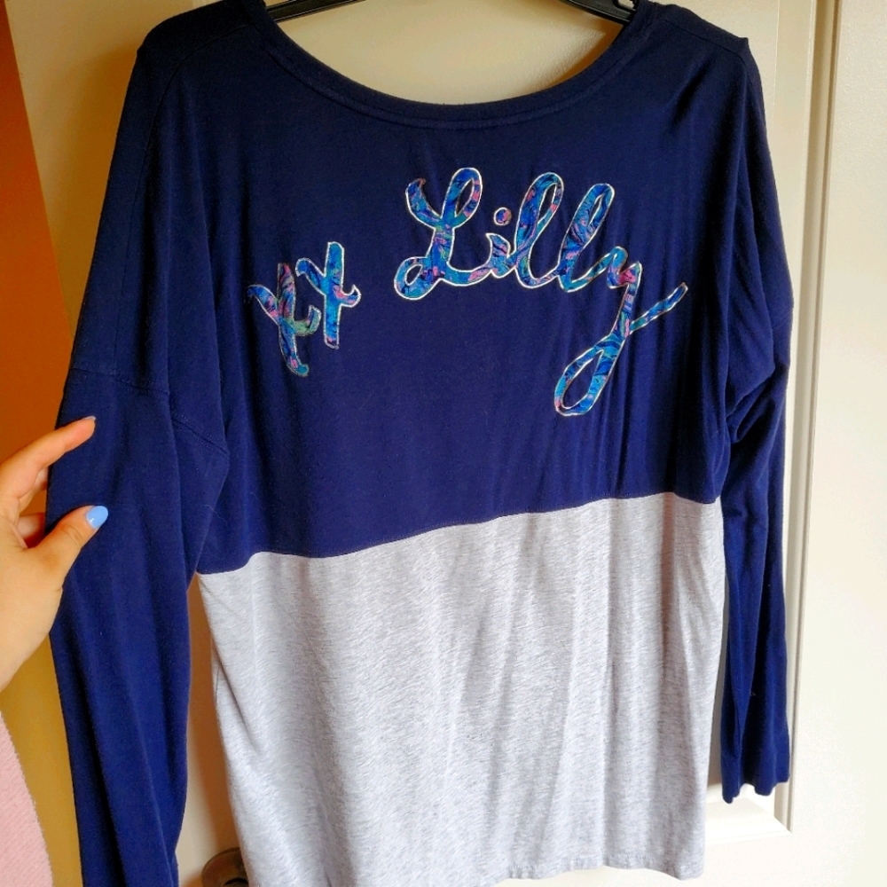 Lilly pulitzer sweatshirt